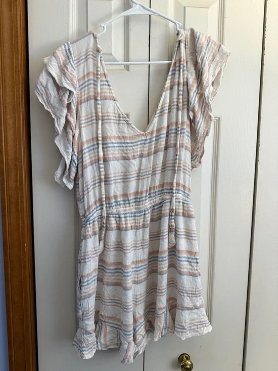 American Eagle Outfitters Cream Striped Romper with Peach and Gray Accents - Picture 2 of 3